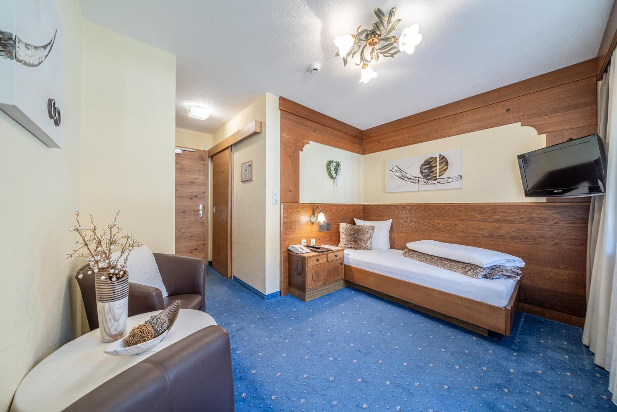 Haus Amaris Hotel Sölden Buitenkant foto