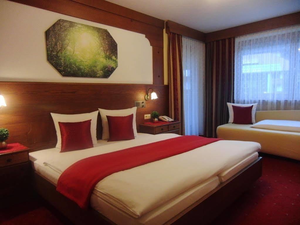Haus Amaris Hotel Sölden Buitenkant foto