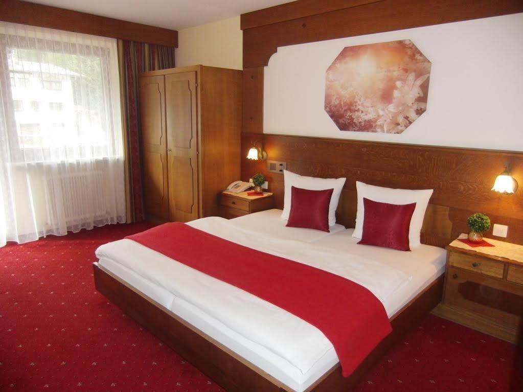 Haus Amaris Hotel Sölden Buitenkant foto